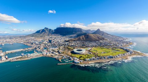 Uncover Cape Town's Enchanting Combination of History, Nature, and Urban Sophistication
